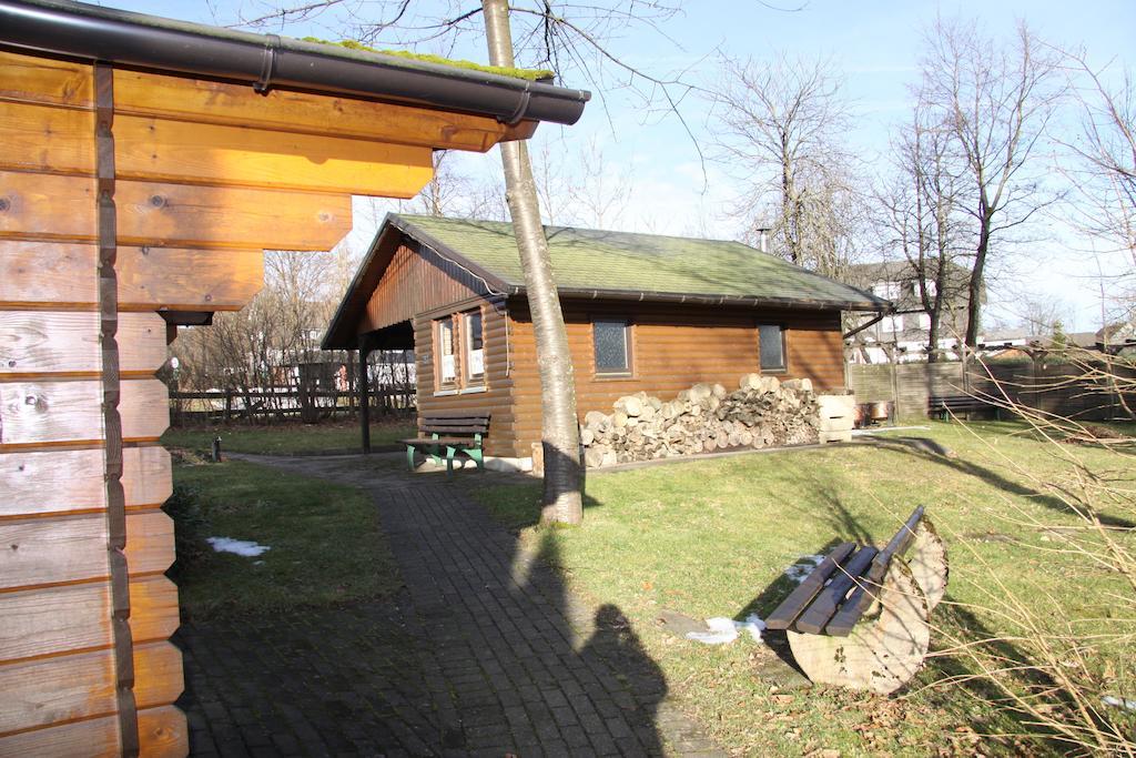 Ferienwohnungen Landgasthof Gilsbach Winterberg Bagian luar foto