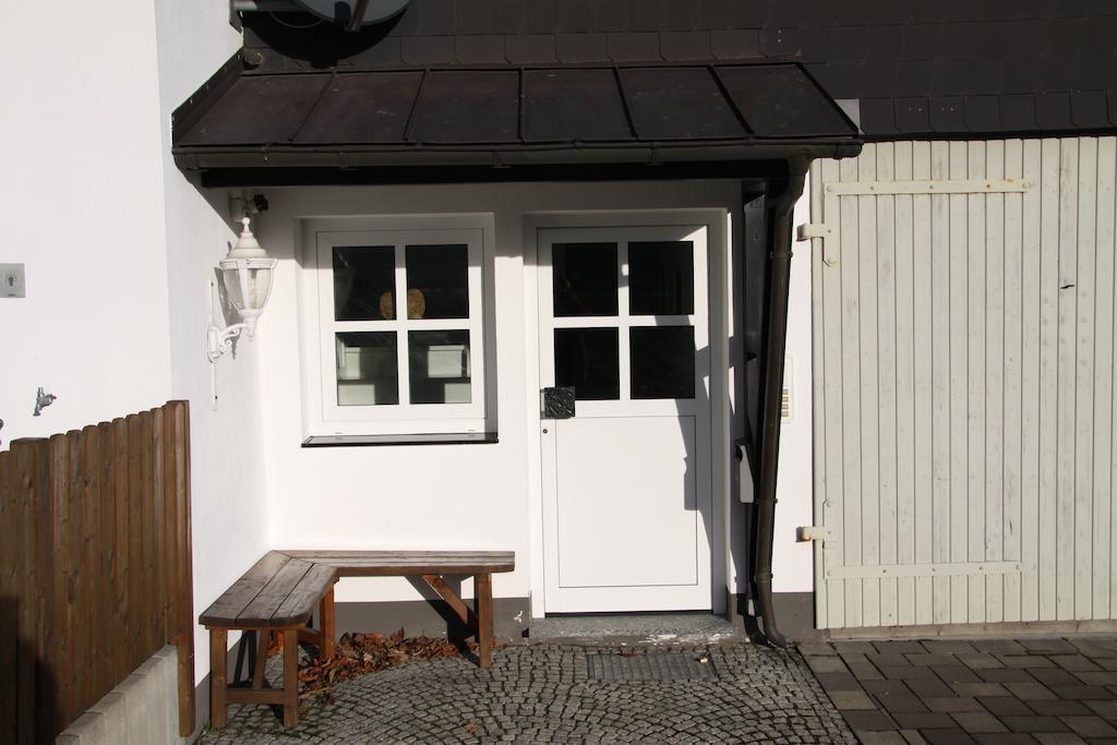 Ferienwohnungen Landgasthof Gilsbach Winterberg Bagian luar foto