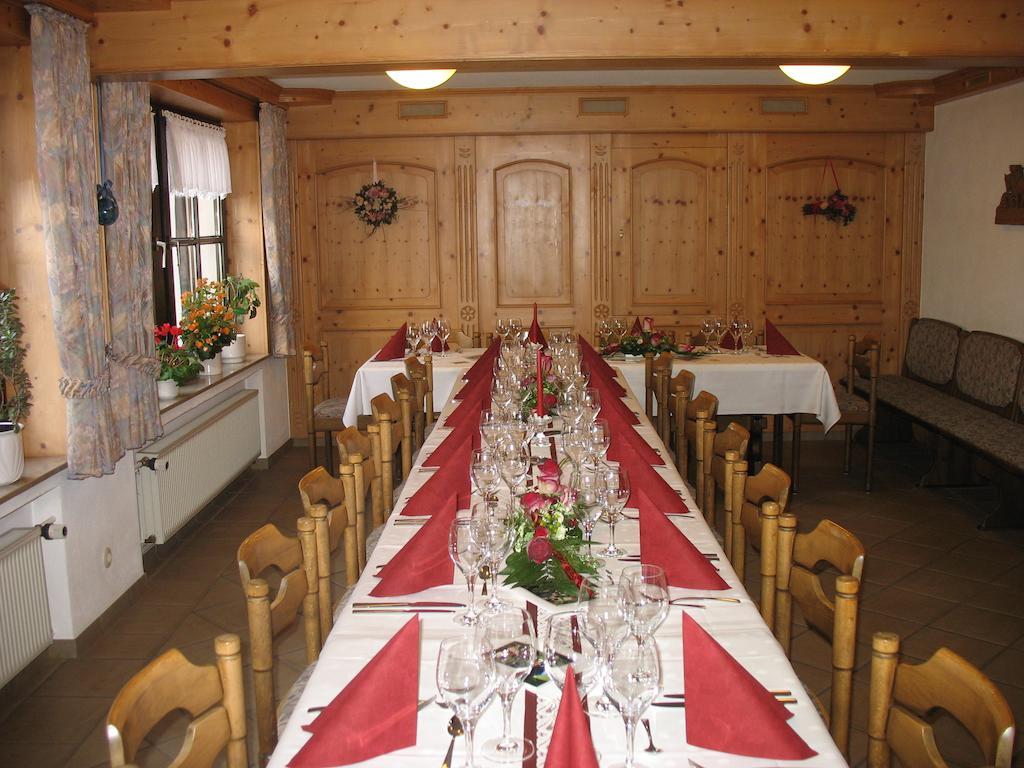 Ferienwohnungen Landgasthof Gilsbach Winterberg Bagian luar foto
