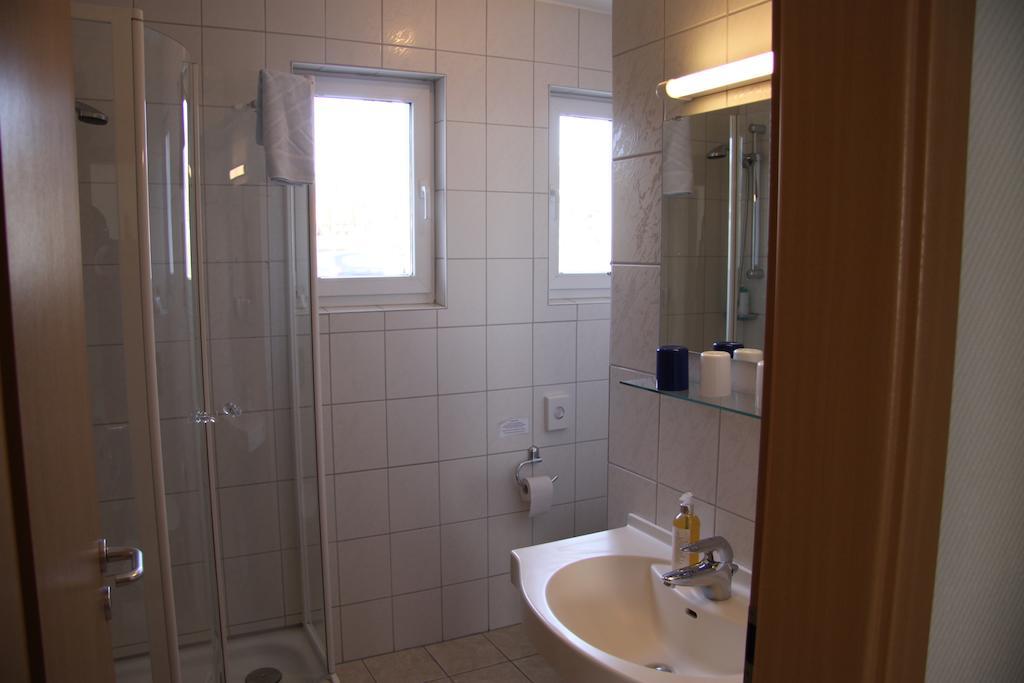 Ferienwohnungen Landgasthof Gilsbach Winterberg Ruang foto